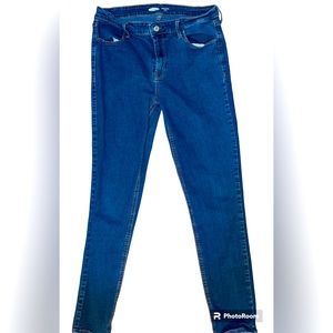 Dark Wash Super Skinny Jeans
